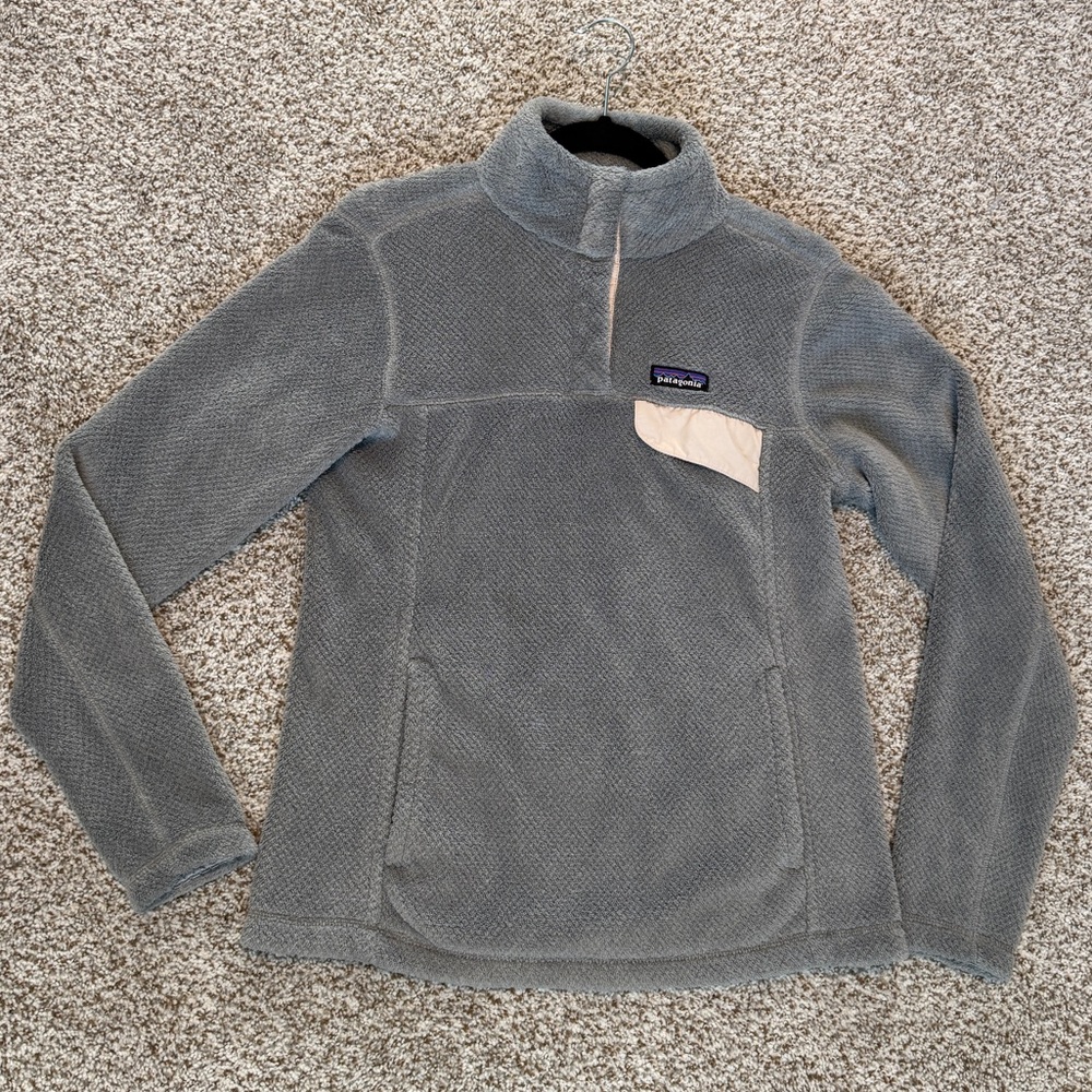 Patagonia Soft Gray Fleece Pullover